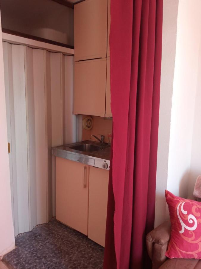 Appartement Apartman Rose à Novi Sad Extérieur photo